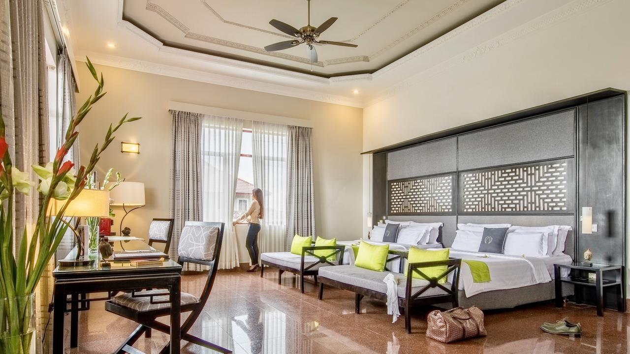 White Mansion 白色公馆 Hotel Phnom-Penh Buitenkant foto